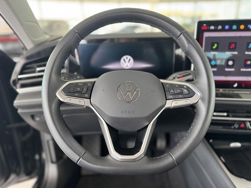 Volkswagen Passat Variant 1,5 eTSI DSG*REZERVACE! - fotka 18 z 41
