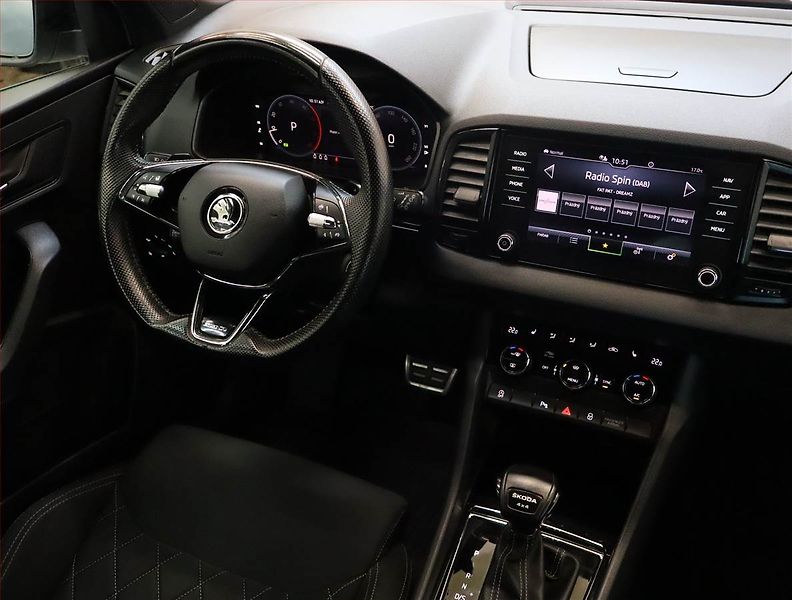 Škoda Karoq (2022) Sportline 2.0 TDI - fotka 7 z 21
