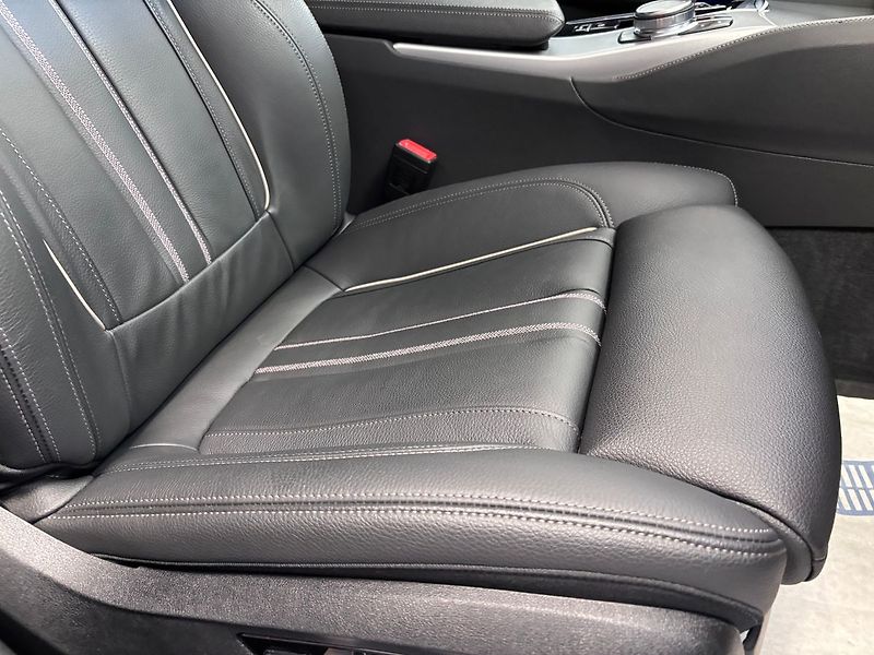 BMW Řada 5 XDRIVE TOURING - fotka 27 z 30