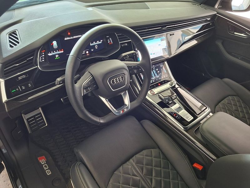 Audi SQ8 (2020) TDI 320kW 8A -1.MAJ.-TOP! - fotka 13 z 40