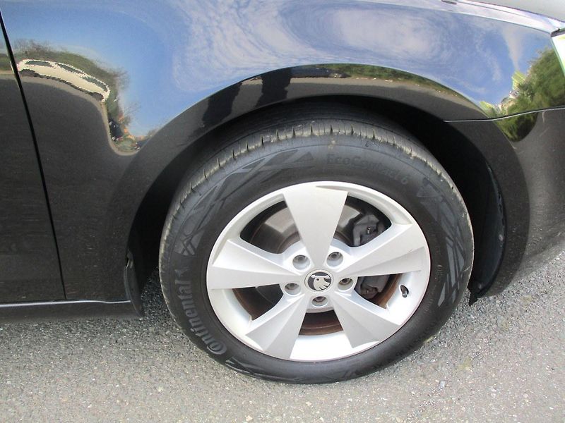 Škoda Octavia 1.4TSi 103kW*ELEGANCE*VÝHŘEV* - fotka 29 z 50