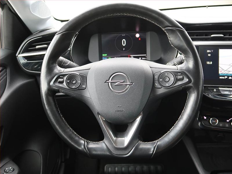 Opel Corsa (2020) Elegance 50 kWh, SoH 98% - fotka 16 z 20