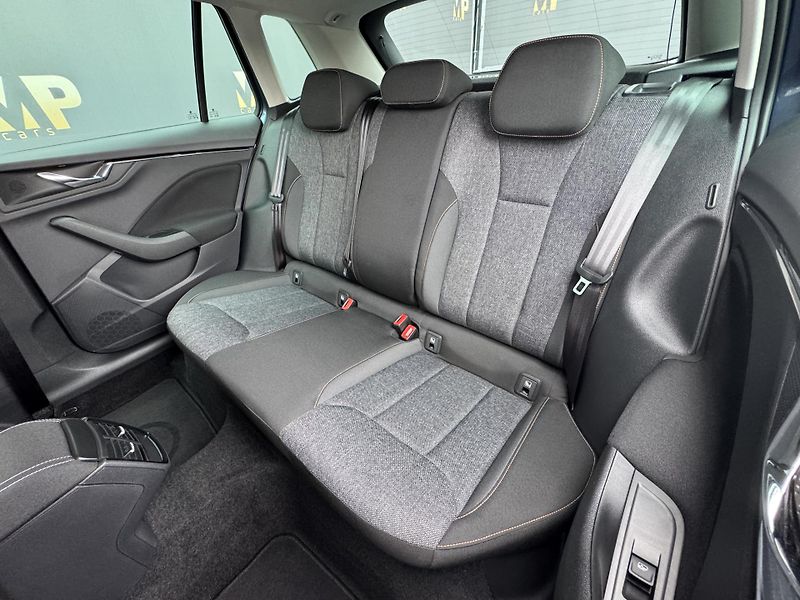 Škoda Kamiq (2021) 1.0TSi MAN Style, Virtual, DPH - fotka 17 z 41