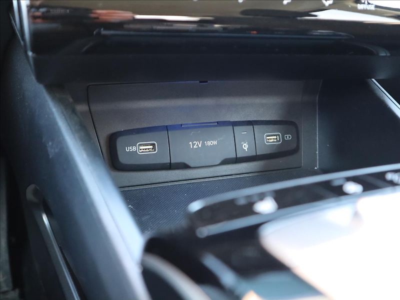 Hyundai Tucson 1,6 MHEV CRDi, LED, ACC - fotka 22 z 31