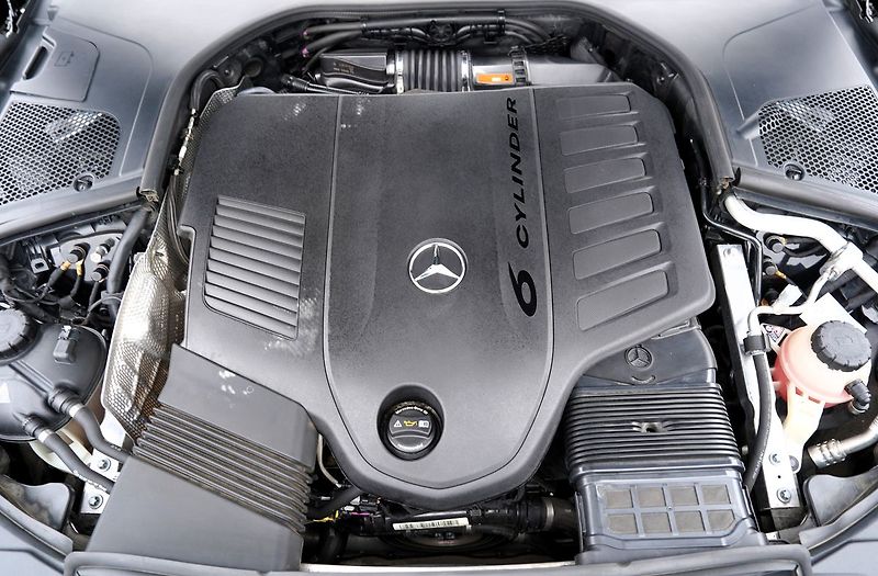 Mercedes-Benz Třídy V V 300d L 4Matic Exclusive AMG - fotka 26 z 45