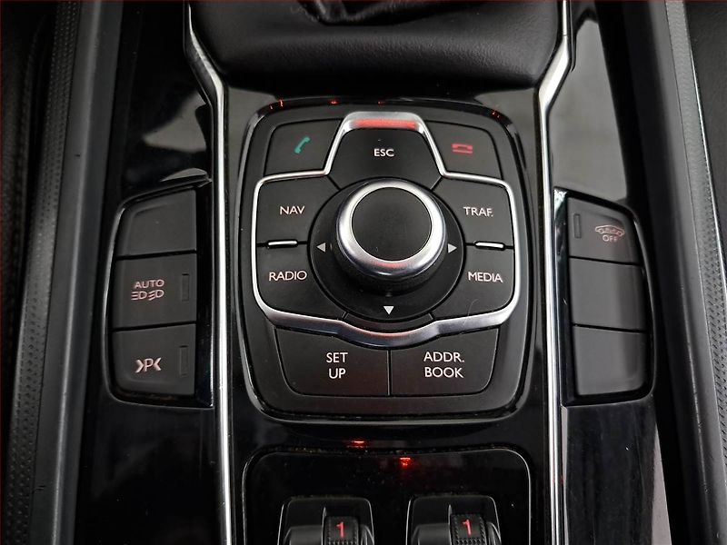 Peugeot 508 (2011) 2.0 HDi, nová STK - fotka 20 z 22