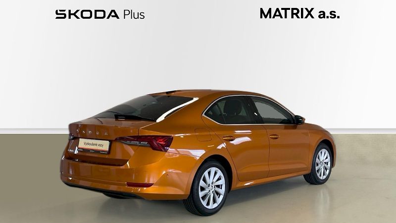 Škoda Octavia (2023) Style 1.5TSI 110kW - fotka 2 z 33