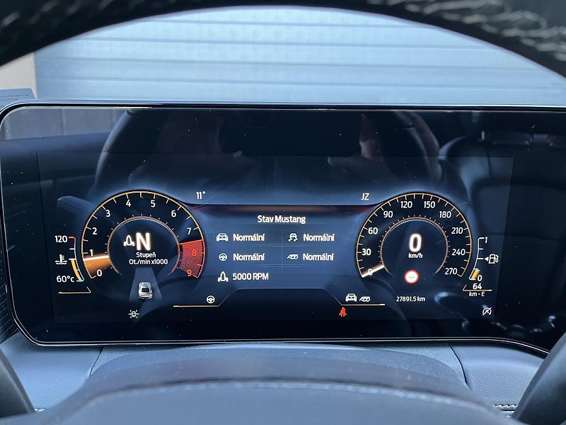 Ford Mustang (2024) 5.0 GT Perform 328 kW Man, DPH - fotka 25 z 46