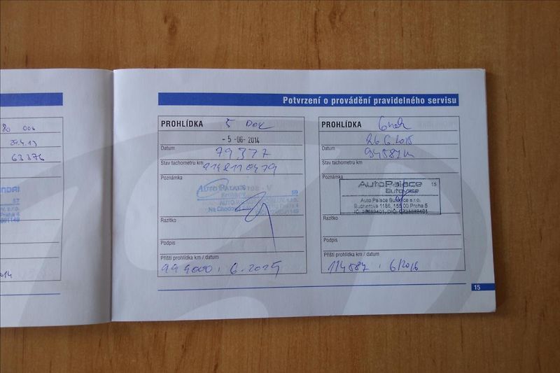 Hyundai i30 1,4 i, ČR, SERV.KN., COMFORT. - fotka 32 z 34