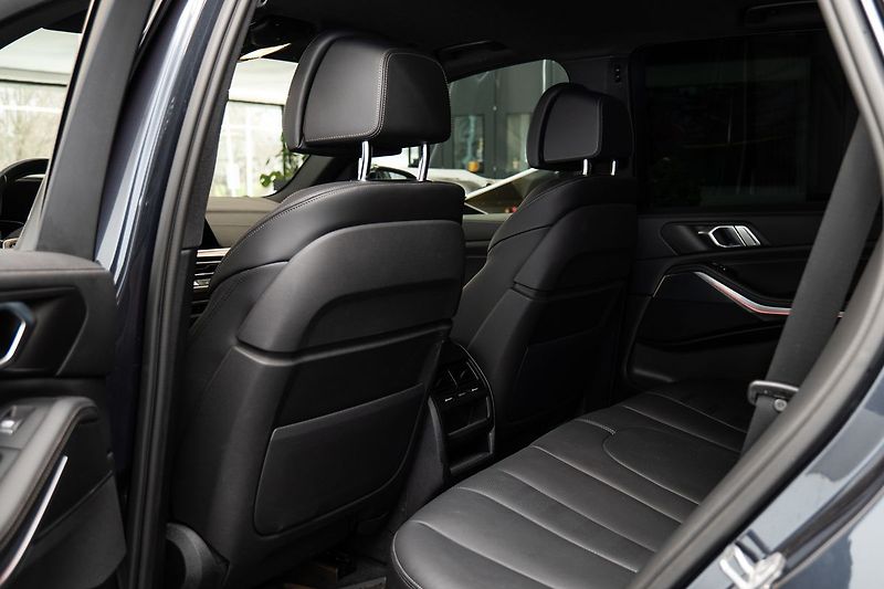 BMW X5 xDrive40d/Vzduch/Ventilovaná - fotka 9 z 23