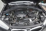 BMW X1 (2015) sDrive 18d 110kW SPORT / LED - náhled 9