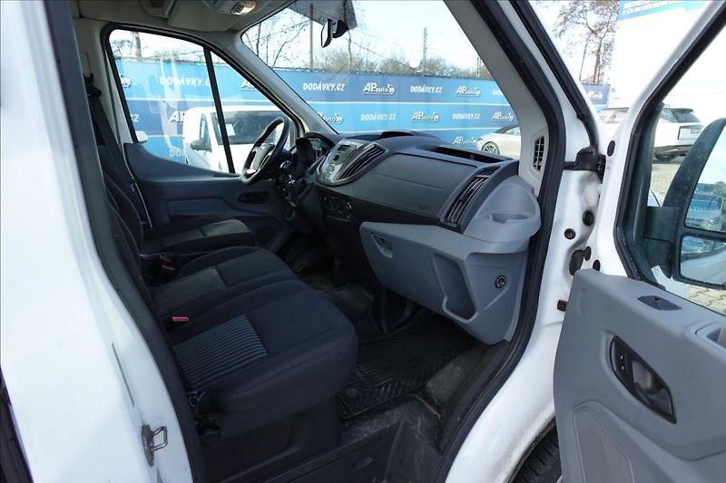 Ford Transit 2,0 TDCi  L3H2 9MÍST KLIMA SER - fotka 15 z 39