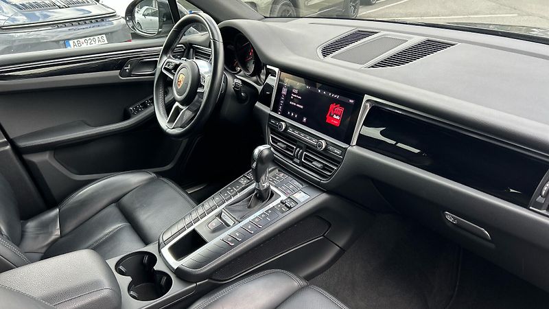 Porsche Macan 3.0  S - fotka 19 z 25