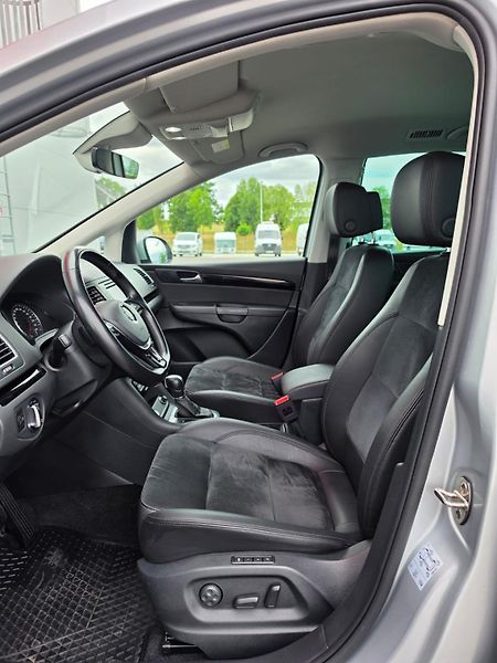 Volkswagen Sharan 2.0TDI DSG 4x4 7-M Webasto TZ - fotka 6 z 33