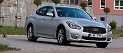 Infiniti Q70.