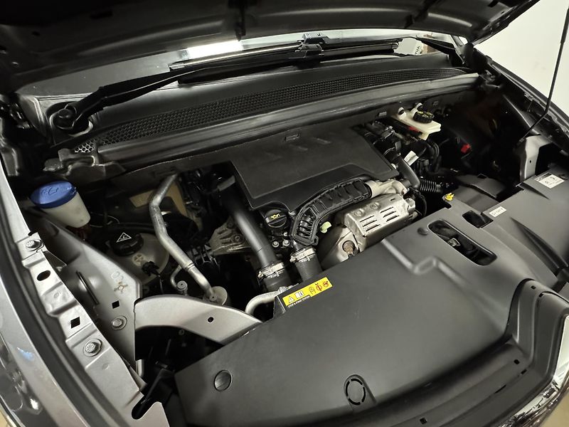 Citroën Grand C4 SpaceTourer (2019) Business Aut 1.MAJITEL - fotka 39 z 40