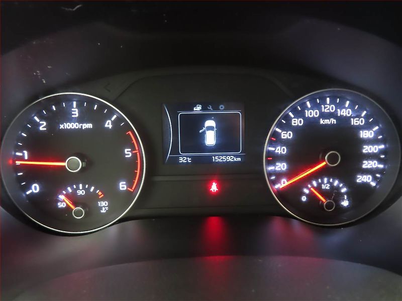 Kia Sportage (2020) Top 1.6 CRDi, Serv.kniha, Navi - fotka 11 z 14