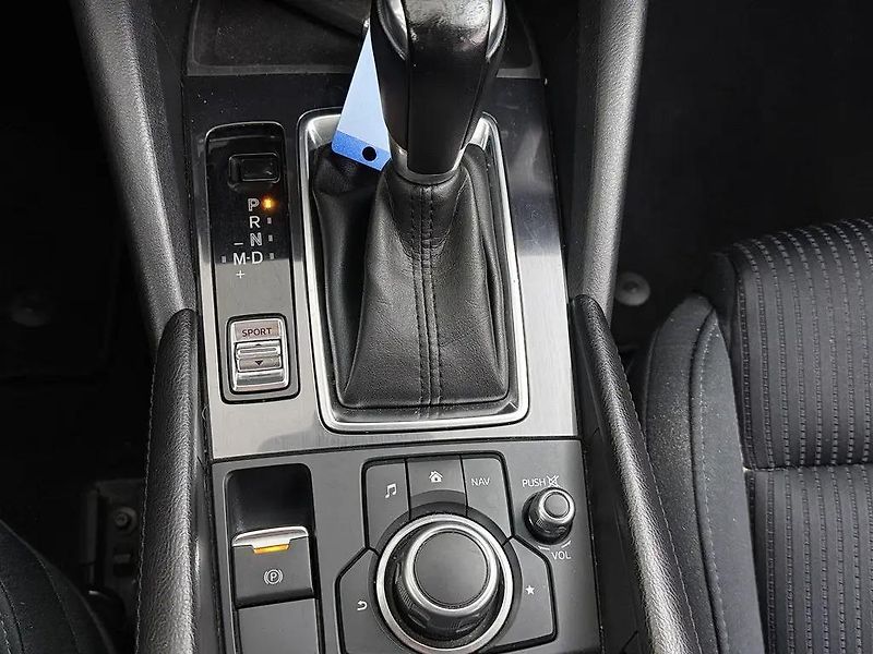 Mazda 6 2.0 SkyActiv-G 165 Aut. TS+ TZ - fotka 7 z 10