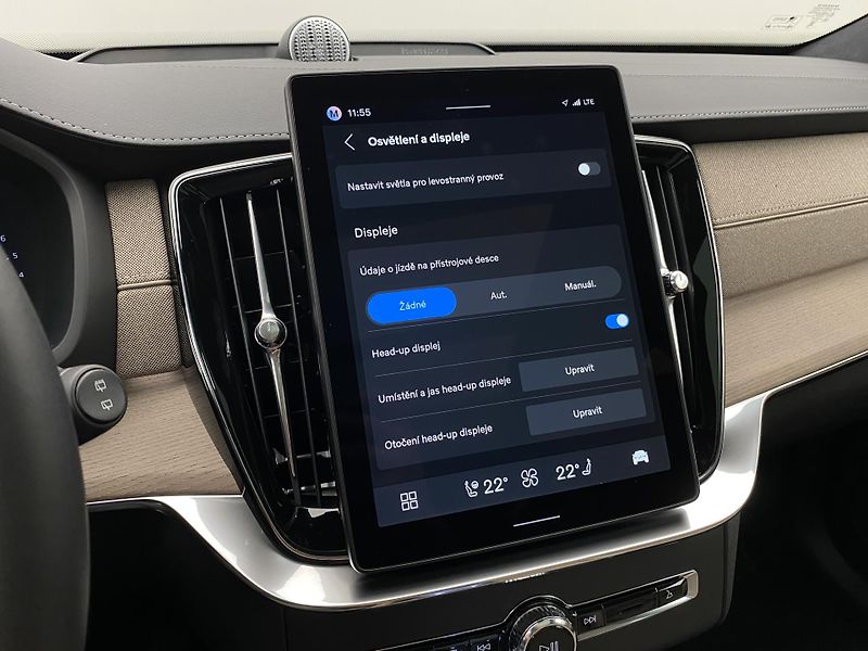 Volvo XC90 B5 AWD DARK ULTRA  REZERVACE - fotka 57 z 66