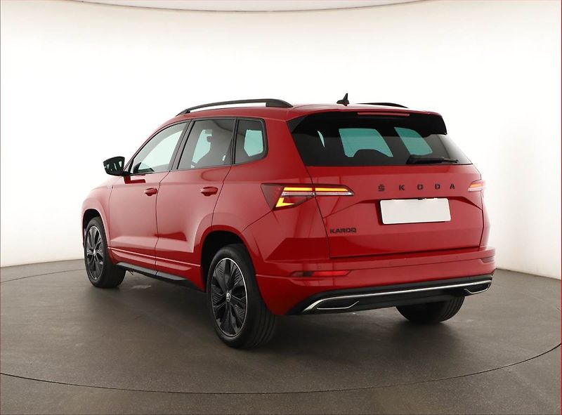 Škoda Karoq (2023) Sportline 1.5 TSI - fotka 4 z 20