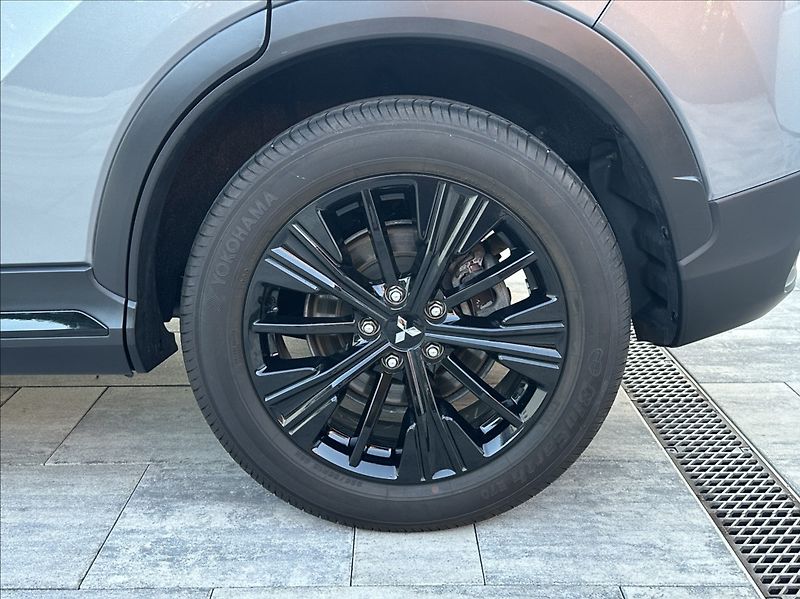 Mitsubishi Eclipse Cross 1,5 Turbo 163PS  Connect+ A/T - fotka 44 z 54