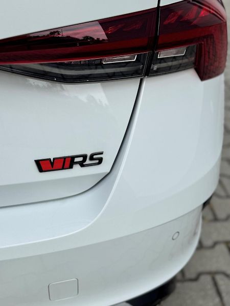 Škoda Octavia (2024) RS 2,0 TDI 147 KW AUT 4X4 - fotka 25 z 26