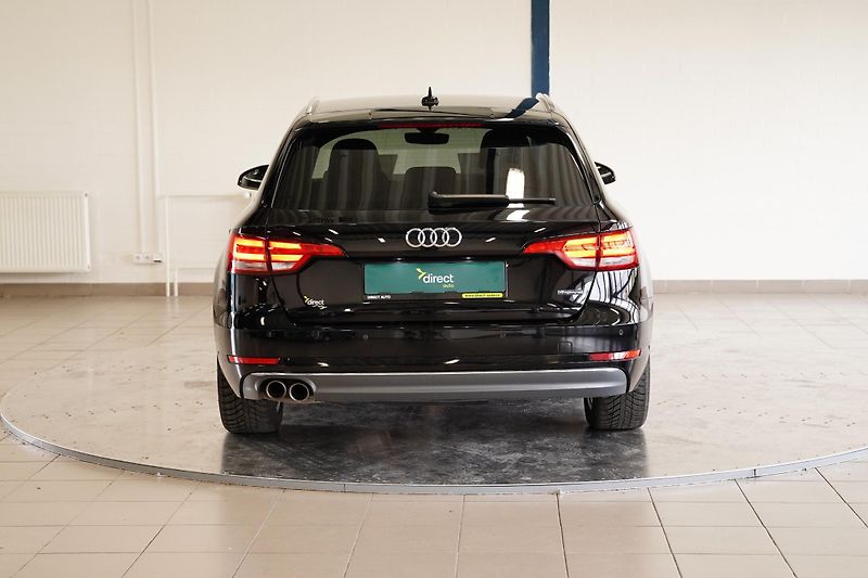Audi A4 - fotka 6 z 28