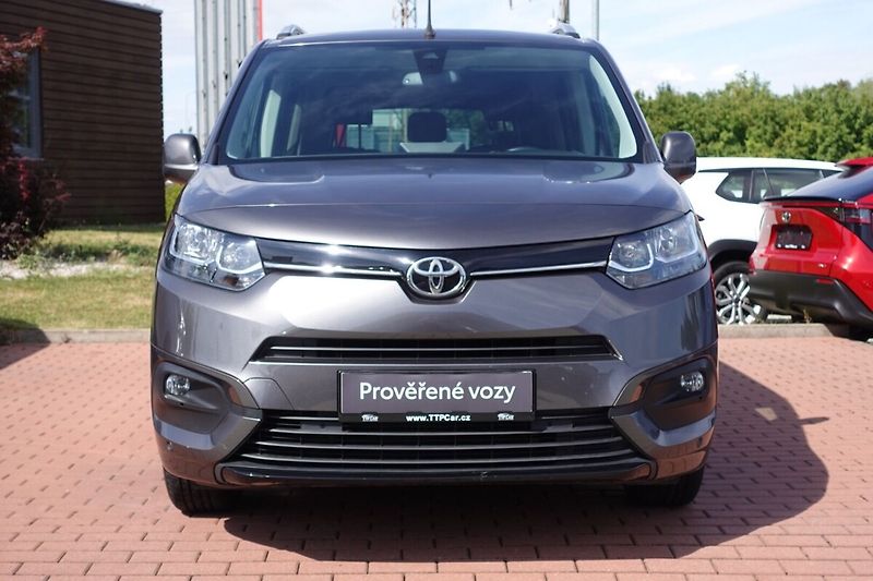 Toyota ProAce City Verso 1,5D-4D M/T Family Long - fotka 2 z 28