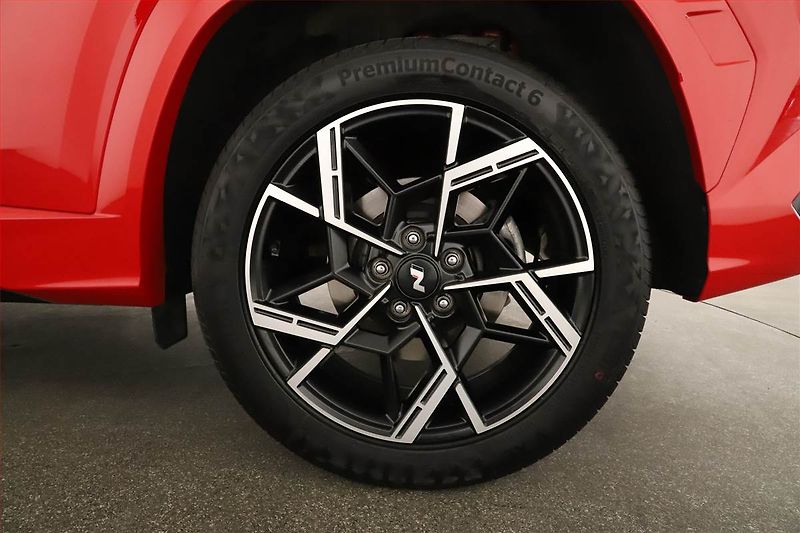 Hyundai Tucson (2025) 1.6 T-GDI, N-LINE, AUTOMAT - fotka 16 z 16