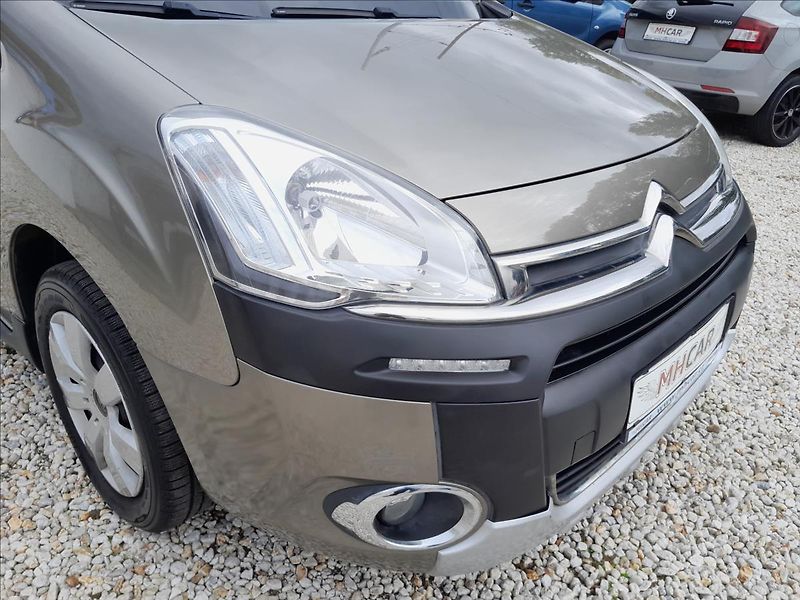 Citroën Berlingo 1,6 HDI 84kW - fotka 11 z 42