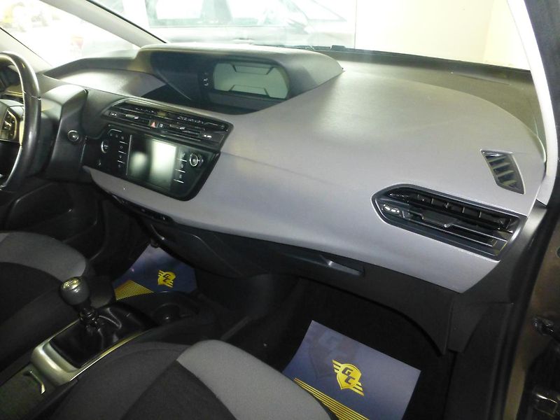 Citroën Grand C4 Picasso (2014) 1,6HDI*DIGI*NAVIGACE*ALU*7MIST - fotka 21 z 29