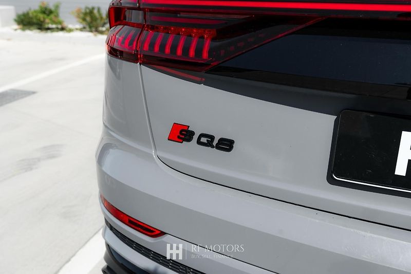 Audi SQ8 (2022) 4.0 TFSI 373kW quattro - fotka 12 z 44