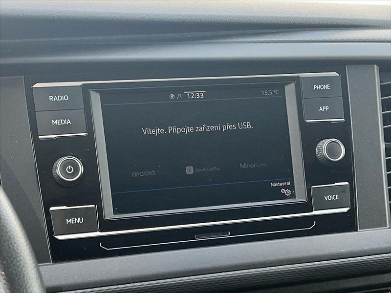 Volkswagen Transporter 2,0 TDi 110kW 7DSG 3 místný  T - fotka 22 z 23
