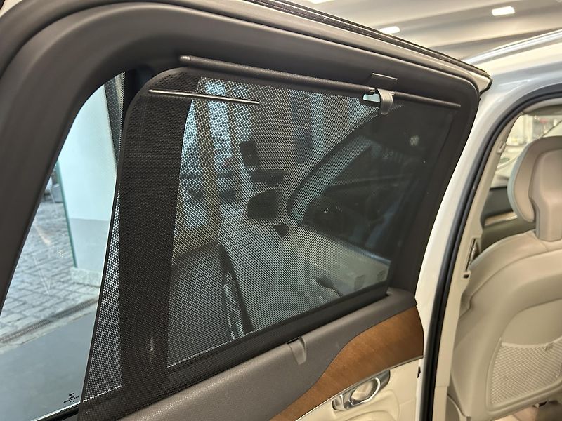 Volvo XC90 (2017) D5 AWD Drive-E Inscrip Panoram - fotka 20 z 30