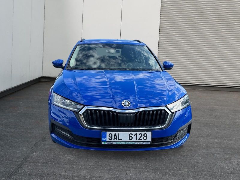 Škoda Octavia (2022) ACTIVE 1.5TSI 110kW TAŽNÉ DPH  - fotka 2 z 11