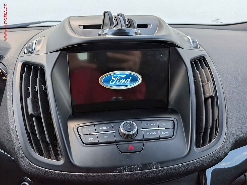Ford Kuga (2018) 1.5 EB, 2.maj,ČR, Navi - fotka 11 z 14