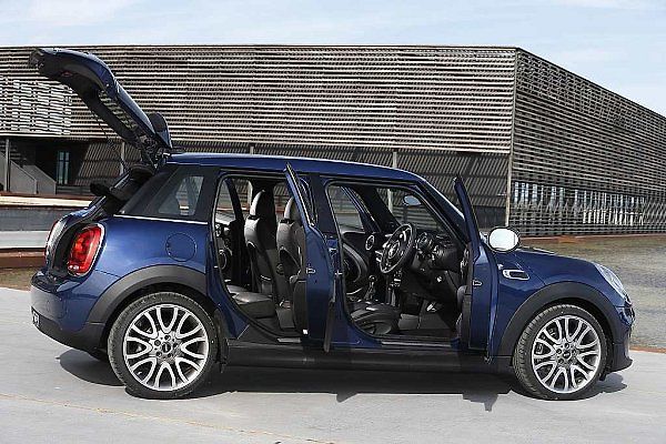 Mini 5 door.