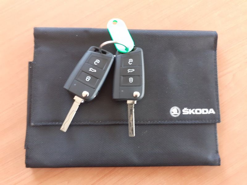 Škoda Fabia (2019) KOMBI 1.0 MPI ČR - fotka 23 z 26