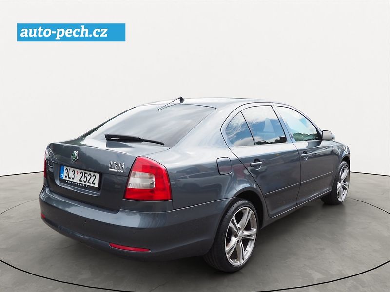 Škoda Octavia (2008) 1.9 TDI, 77 kW - fotka 4 z 42
