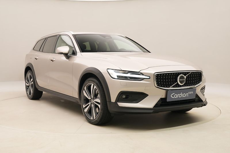 Volvo V60 CC B5 AWD BRIGHT PLUS AUT  - fotka 14 z 58