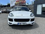 Porsche Cayenne (2015) Porsche Cayenne 2015 - náhled 1
