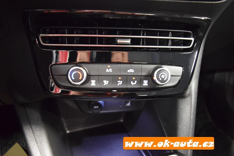 Opel Mokka 1.2 PT EDITION ČR 2023 - fotka 38 z 53