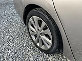 Toyota Auris 1.8i 16v HYBRID AUT NAVI CAM!! - náhled 43