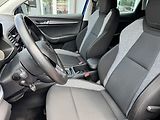 Škoda Karoq (2020) 1.5TSi LED Navi Kamera Tažné Z - náhled 26