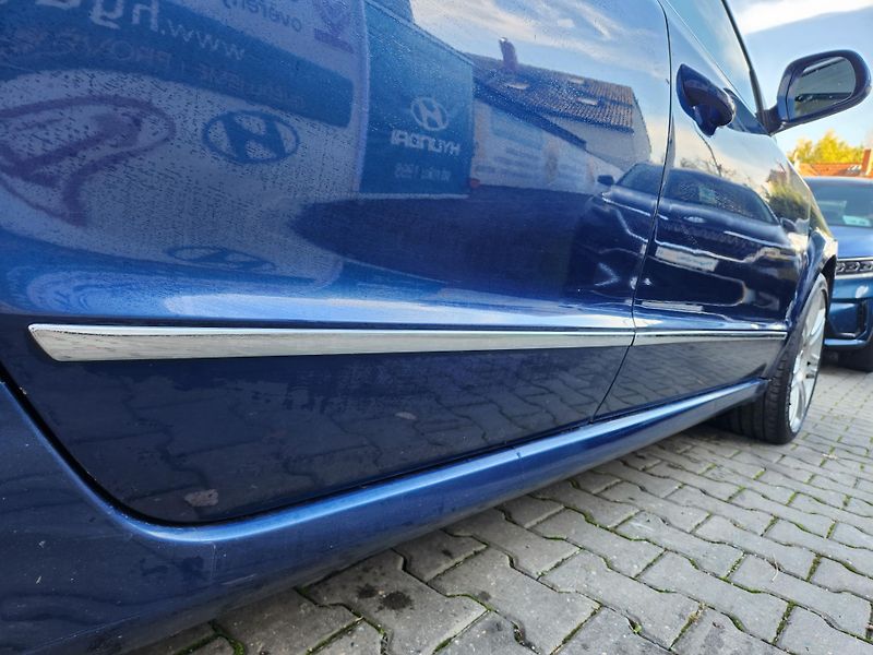 Škoda Superb 2.0-PRAV.SERVIS-TOP VÝBAVA - fotka 21 z 37