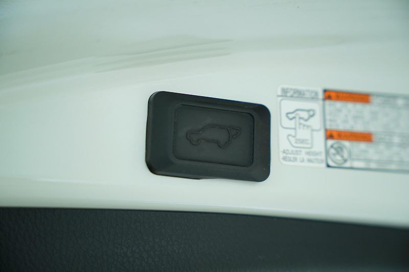 Toyota RAV4 - fotka 30 z 30