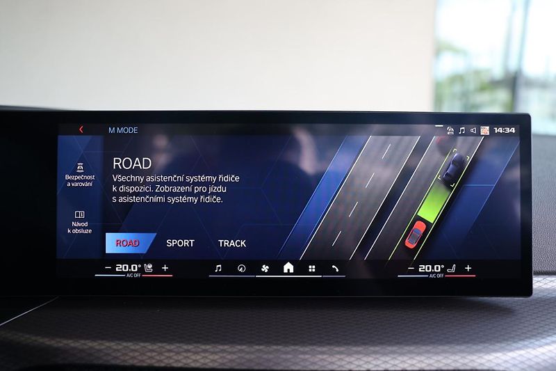 BMW M4 Convertible Competition xDrive - fotka 22 z 31