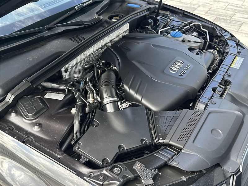 Audi A4 3,0 TDI 204PS  Ambiente A/T - fotka 48 z 53