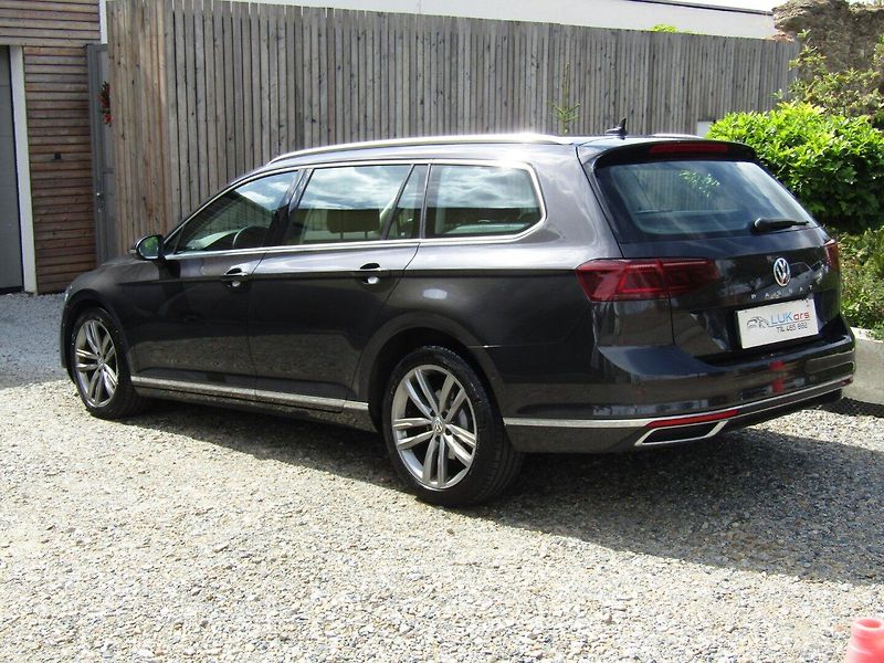Volkswagen Passat Variant (2020) 2.0 TDI 110kW DSG  ACC - fotka 5 z 45
