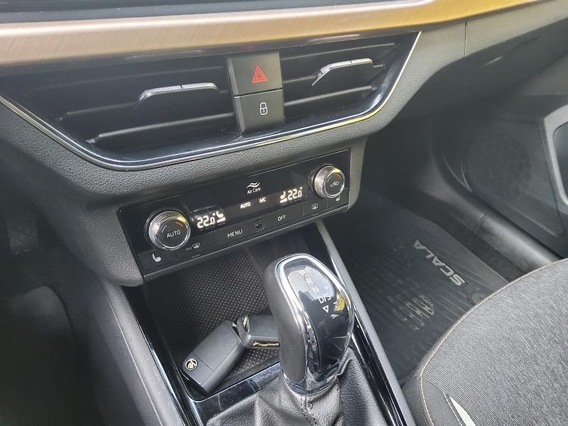 Škoda Scala (2022) 1.0TSI 81kW Style DSG 1maj ČR - fotka 14 z 24